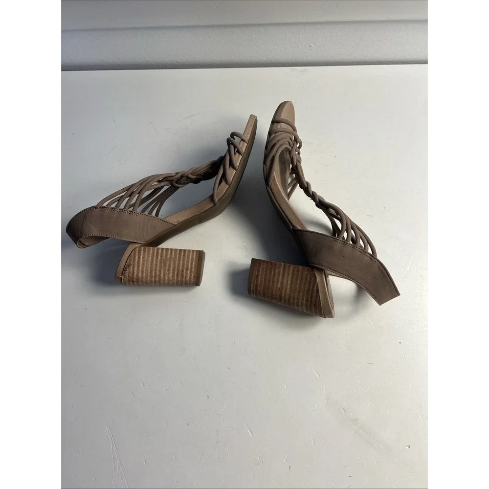 ADAM TUCKER Me Too Leather Up Sandals Chunky Heel Brown‎ Sz 7M Open Toe